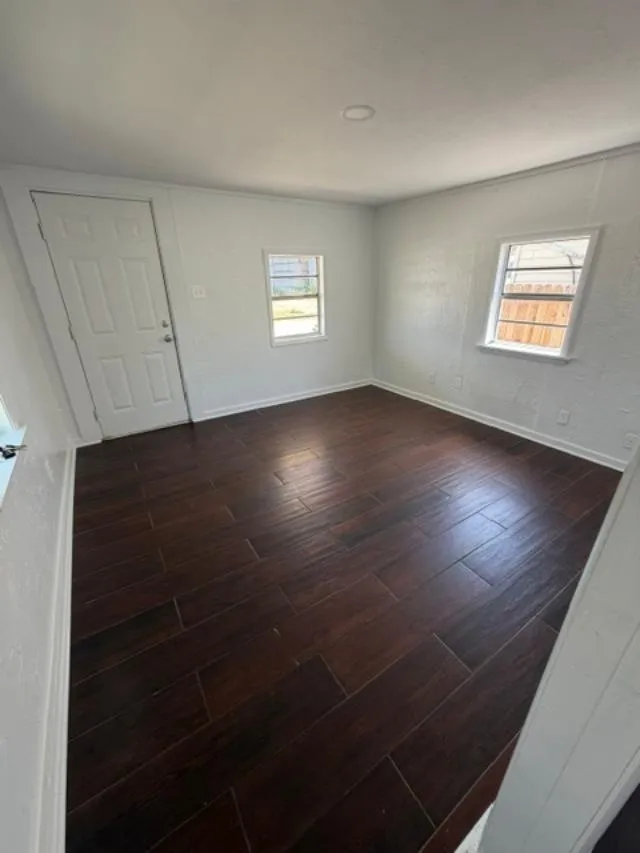 120 Choctaw Holdenville, OK 74848