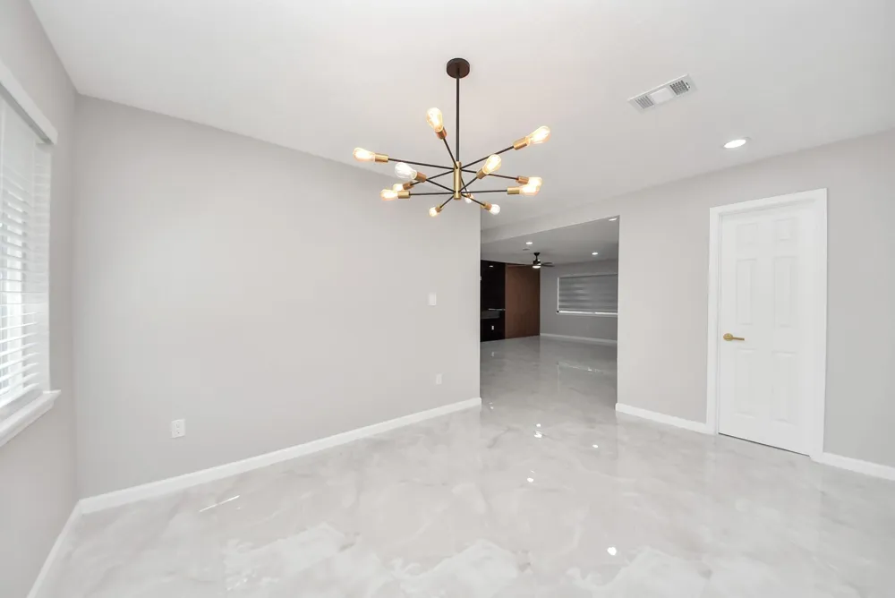 1503 Locklaine Drive Pasadena, TX 77502