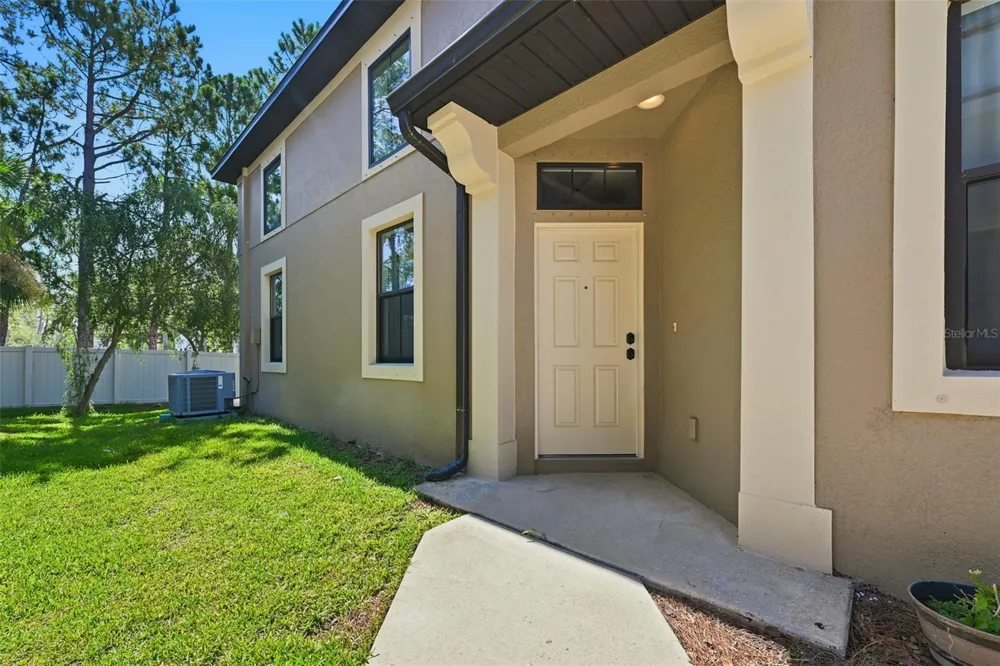 5156 BAY ISLE CIRCLE Clearwater, FL 33760