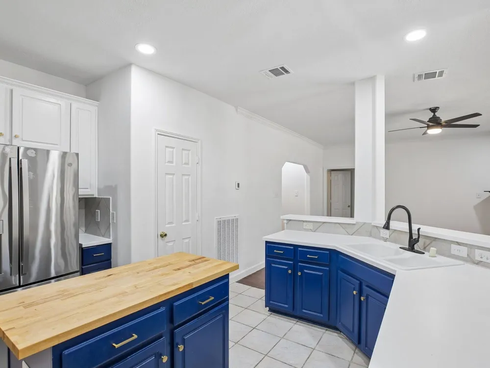 1207 Peregrine Drive Friendswood, TX 77546