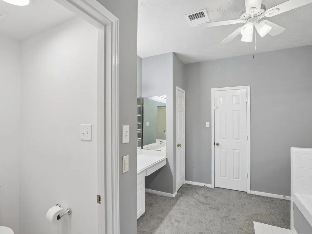 1207 Peregrine Drive Friendswood, TX 77546
