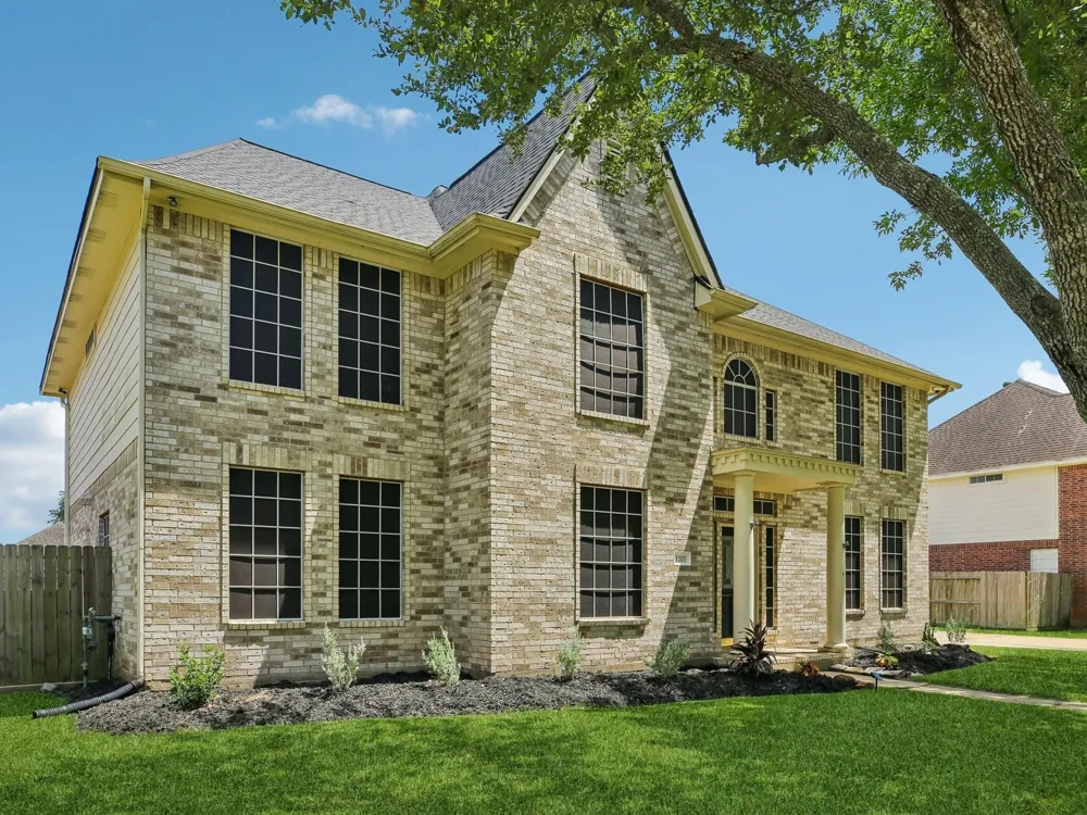 1207 Peregrine Drive Friendswood, TX 77546