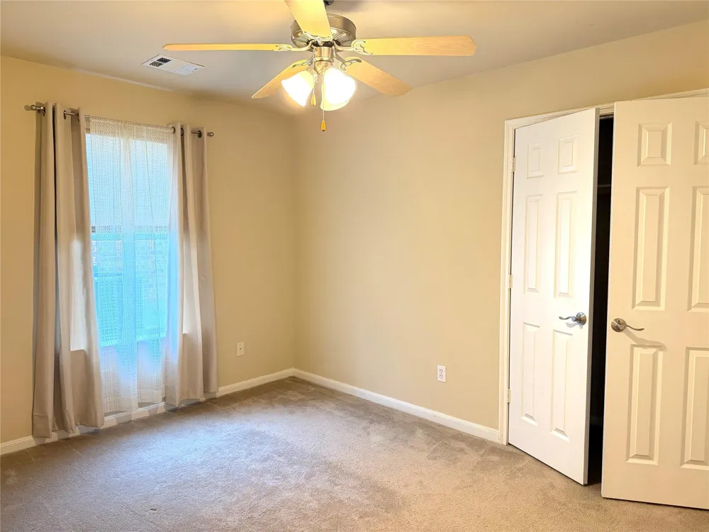 396 Newcom Lane Sealy, TX 77474