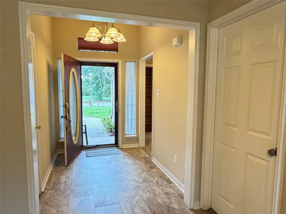 396 Newcom Lane Sealy, TX 77474