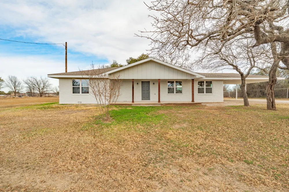 3041 Old Bunger Road S Graham, TX 76450