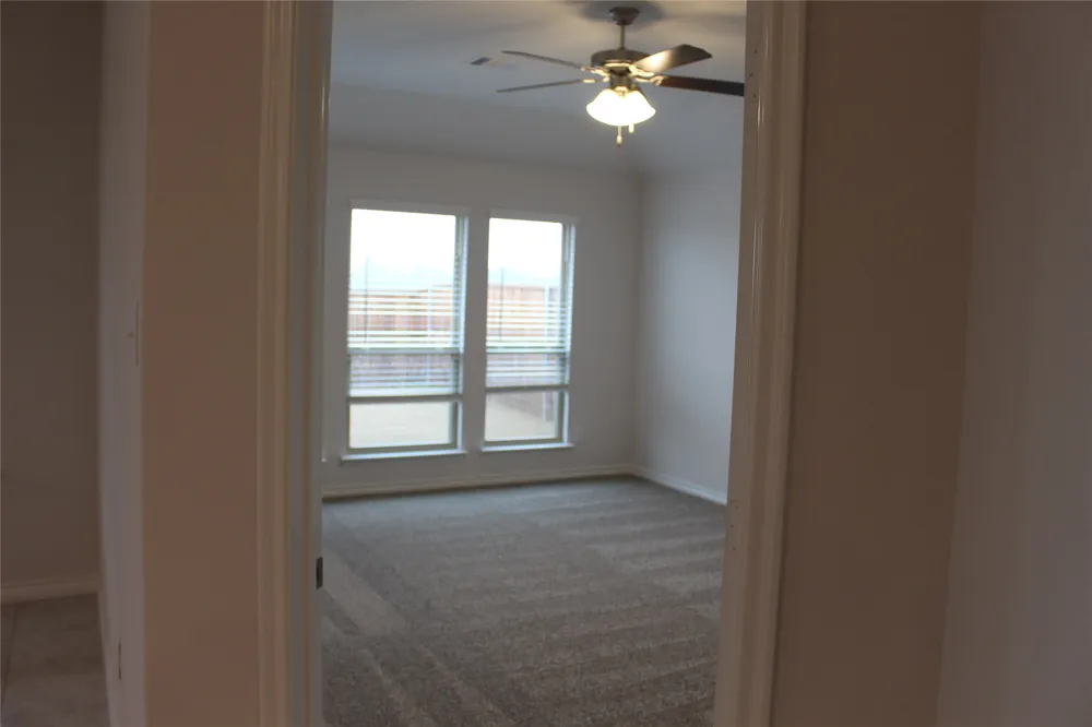 5010 Flanagan Drive Forney, TX 75126