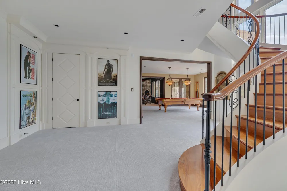 102 Anna Lake Lane Cary, NC 27513