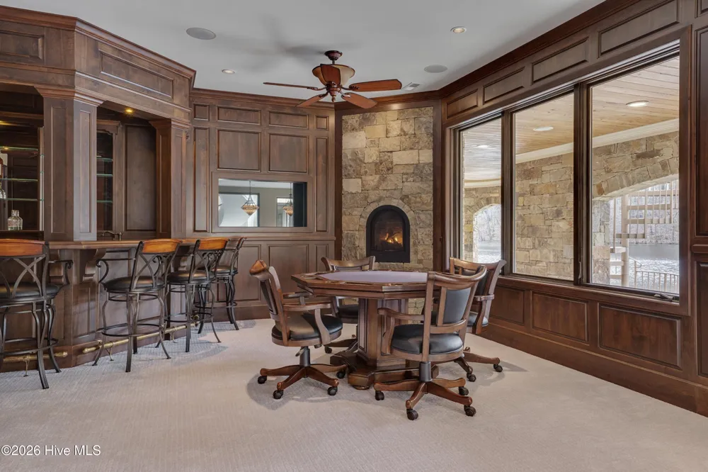 102 Anna Lake Lane Cary, NC 27513