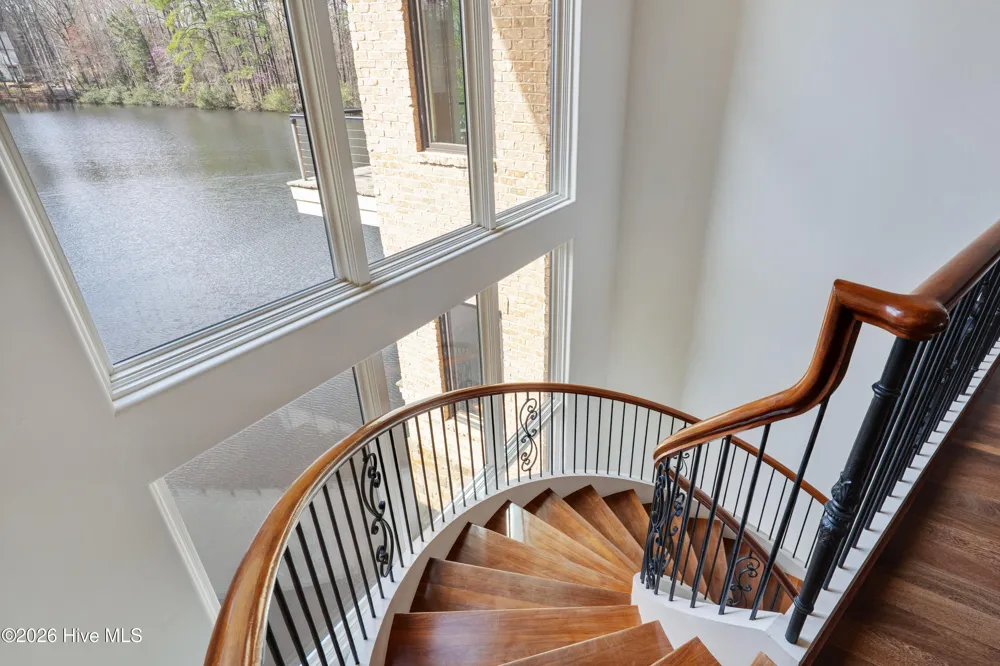 102 Anna Lake Lane Cary, NC 27513