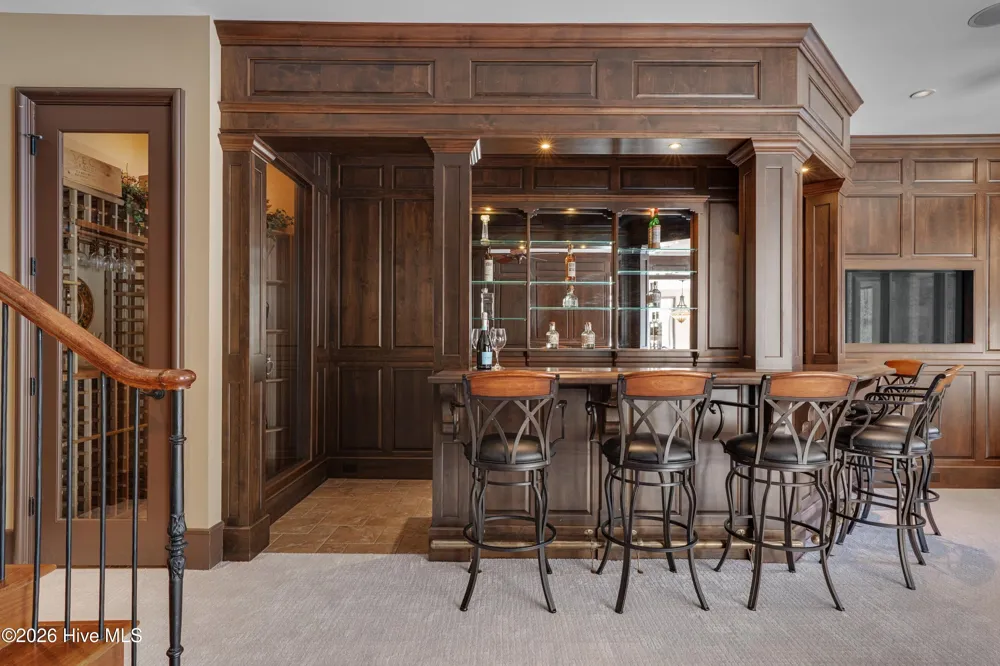 102 Anna Lake Lane Cary, NC 27513