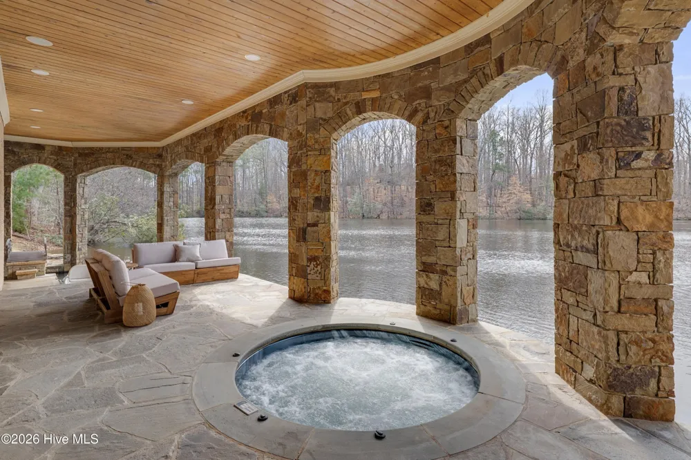 102 Anna Lake Lane Cary, NC 27513