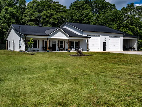 1004 Breeden Rd