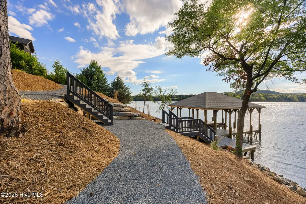 200 Ridge Drive Troy, NC 27371