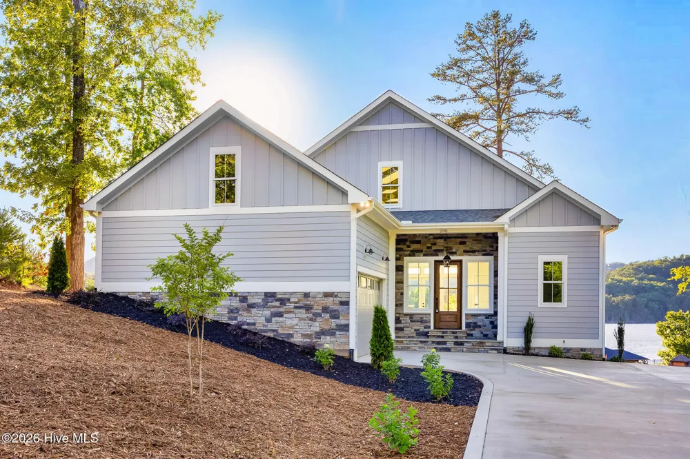 200 Ridge Drive Troy, NC 27371