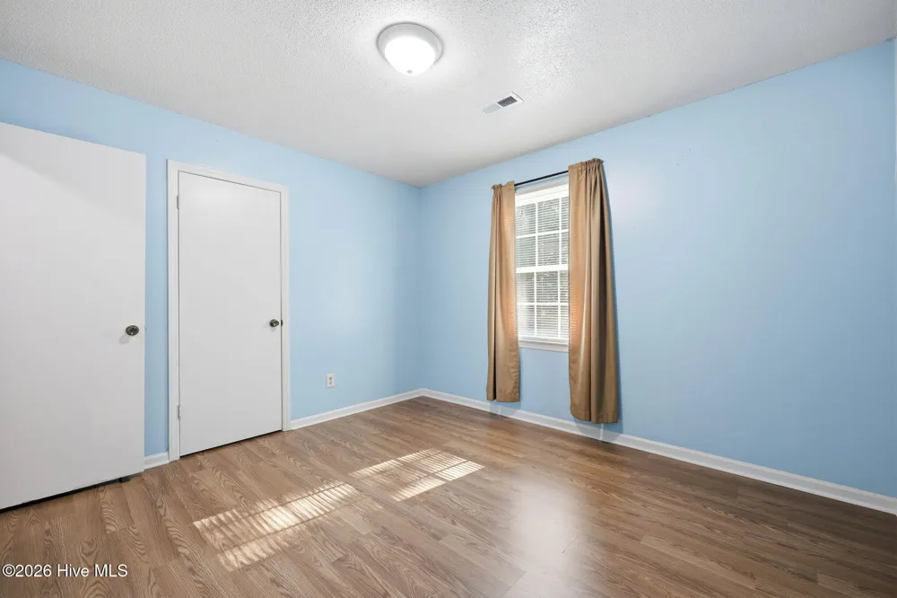 1704 Farmgate Road Kinston, NC 28504