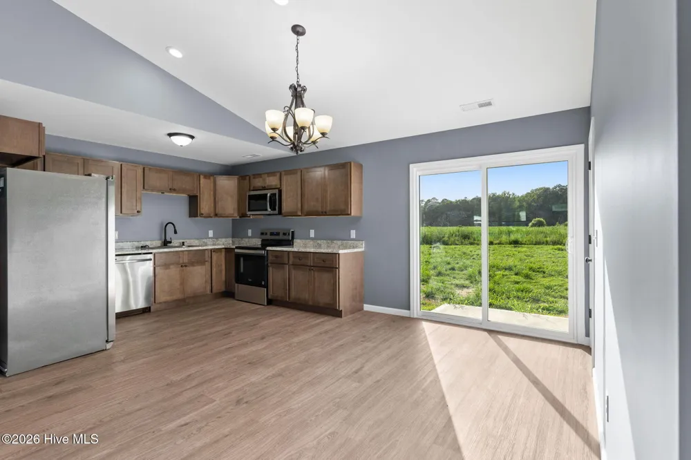 216 Hc Powers Road Wallace, NC 28466