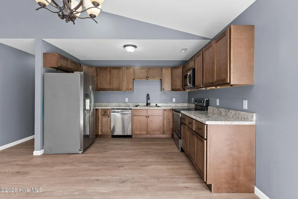 216 Hc Powers Road Wallace, NC 28466