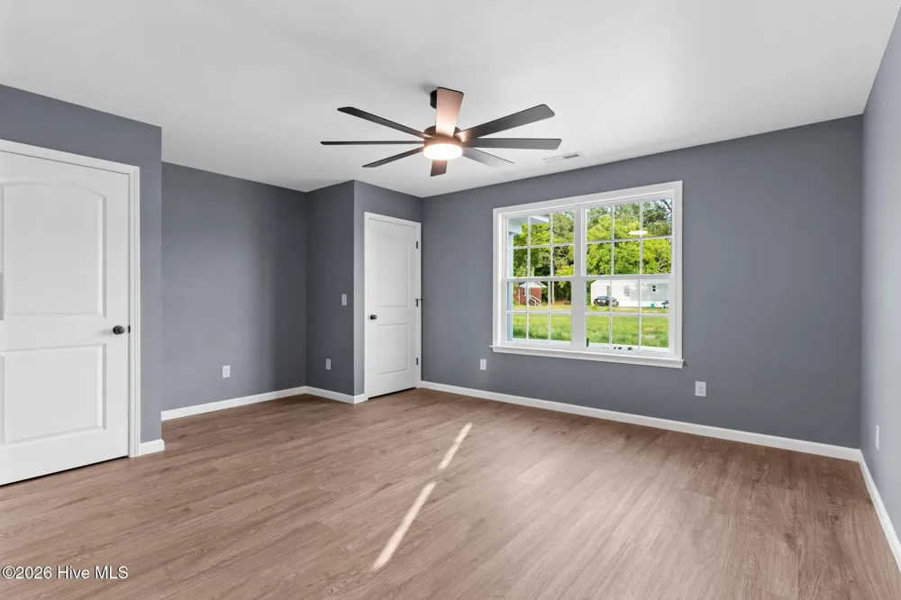 216 Hc Powers Road Wallace, NC 28466