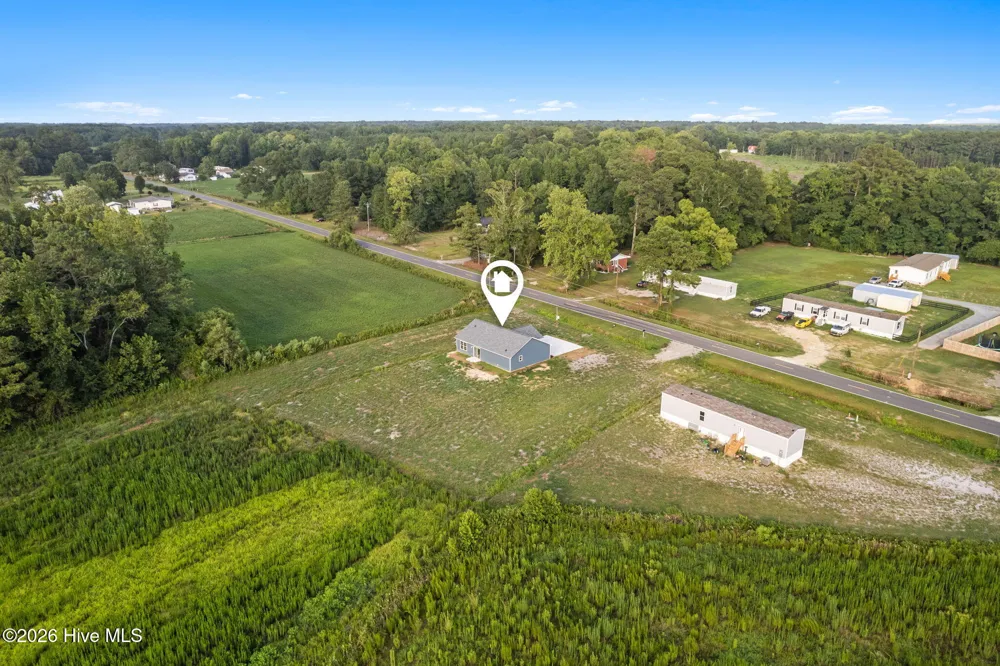 216 Hc Powers Road Wallace, NC 28466