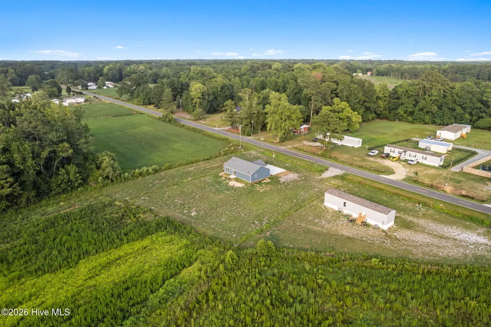 216 Hc Powers Road Wallace, NC 28466