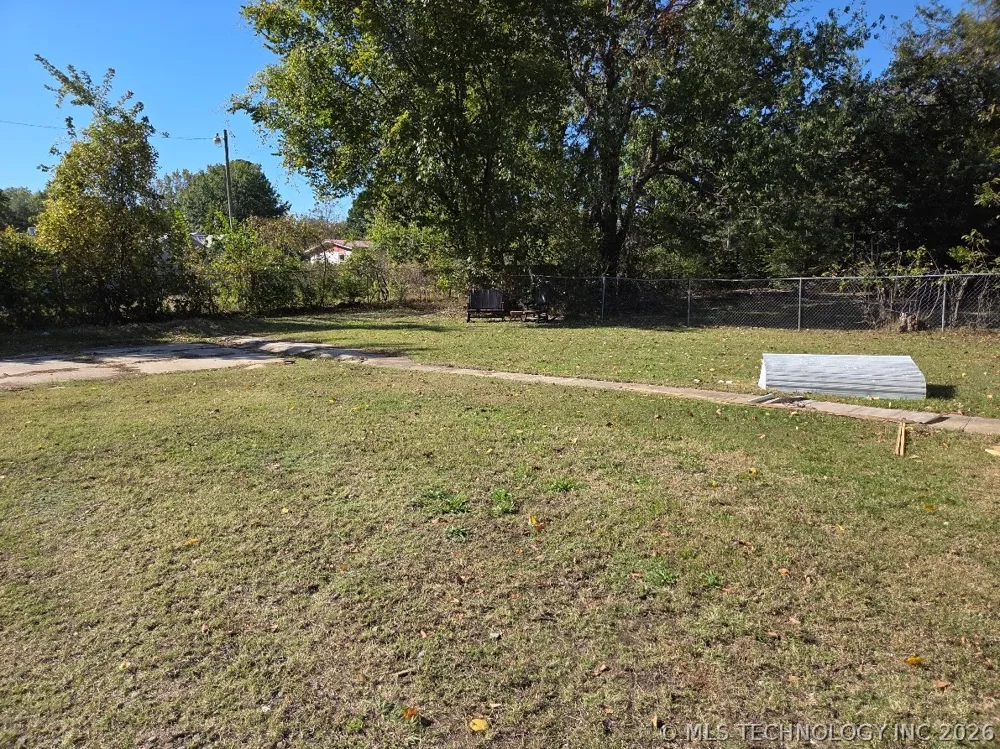 309 W Foley Eufaula, OK 74432