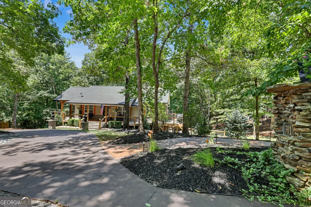 301 Cross Creek TRL Demorest, GA 30535