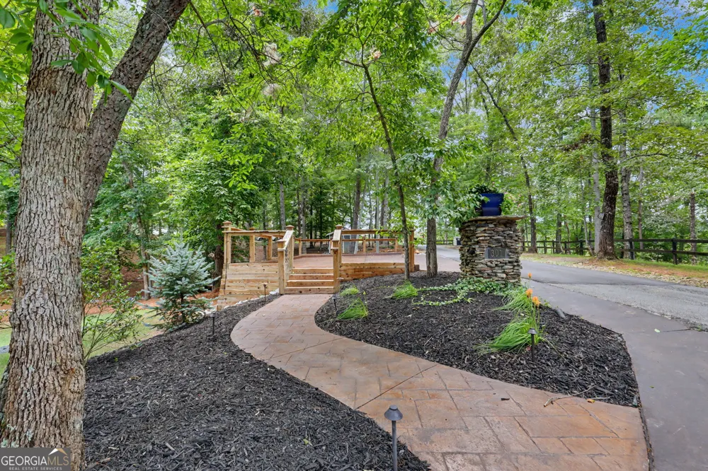 301 Cross Creek TRL Demorest, GA 30535