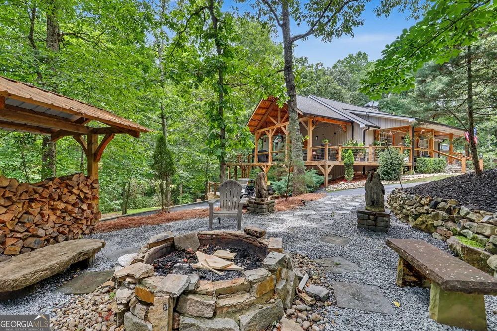 301 Cross Creek TRL Demorest, GA 30535