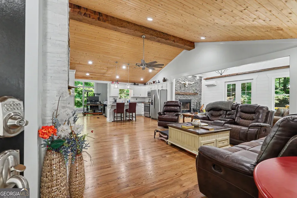 301 Cross Creek TRL Demorest, GA 30535