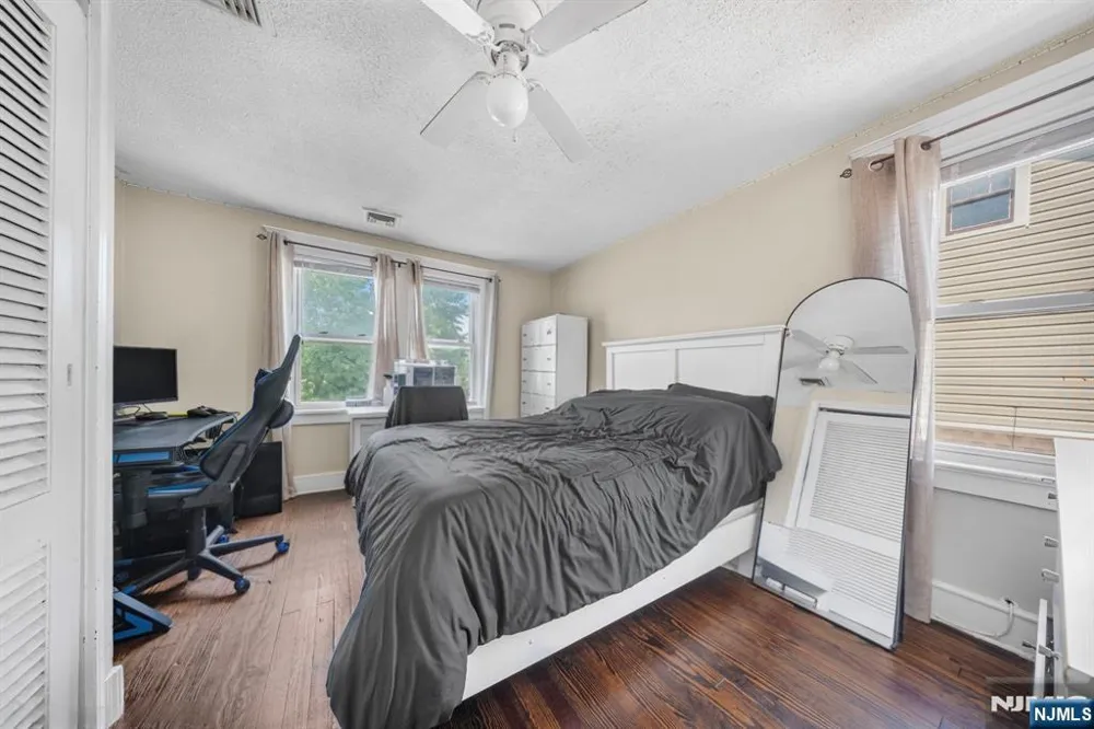 93 15th Street Prospect Park, NJ 07508