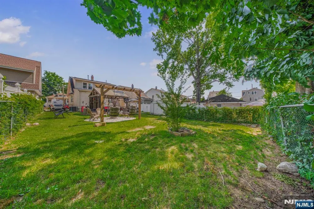 93 15th Street Prospect Park, NJ 07508