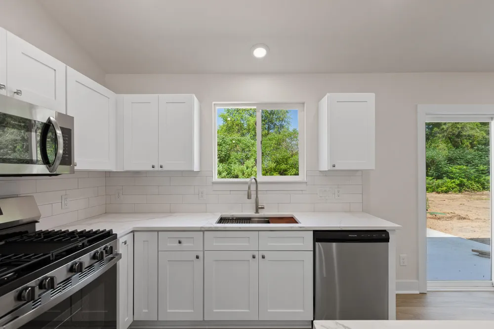 2771 Gady Pines Drive Adrian, MI 49221