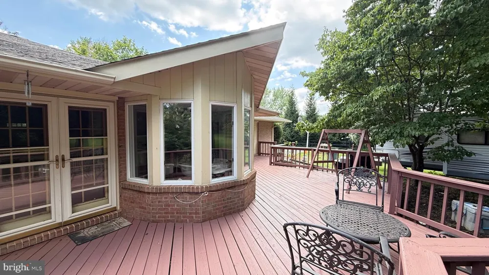 4800 MAURINE COURT Gainesville, VA 20155