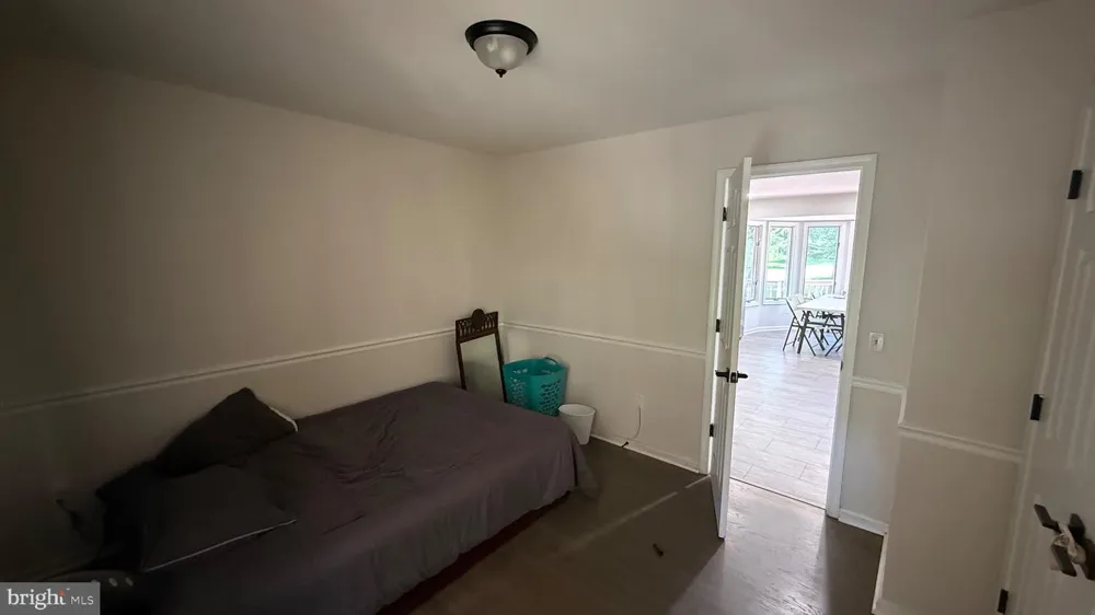 4800 MAURINE COURT Gainesville, VA 20155