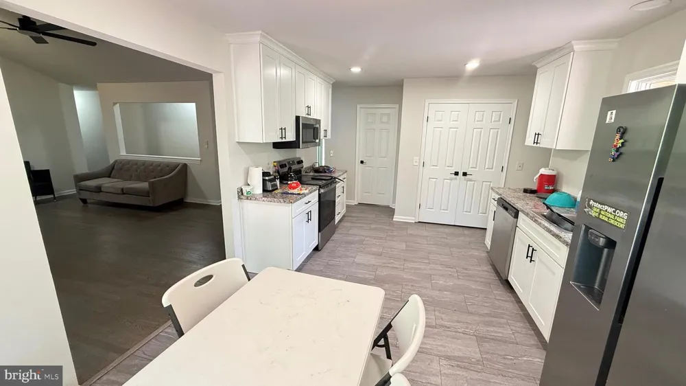 4800 MAURINE COURT Gainesville, VA 20155