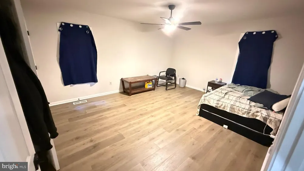 4800 MAURINE COURT Gainesville, VA 20155