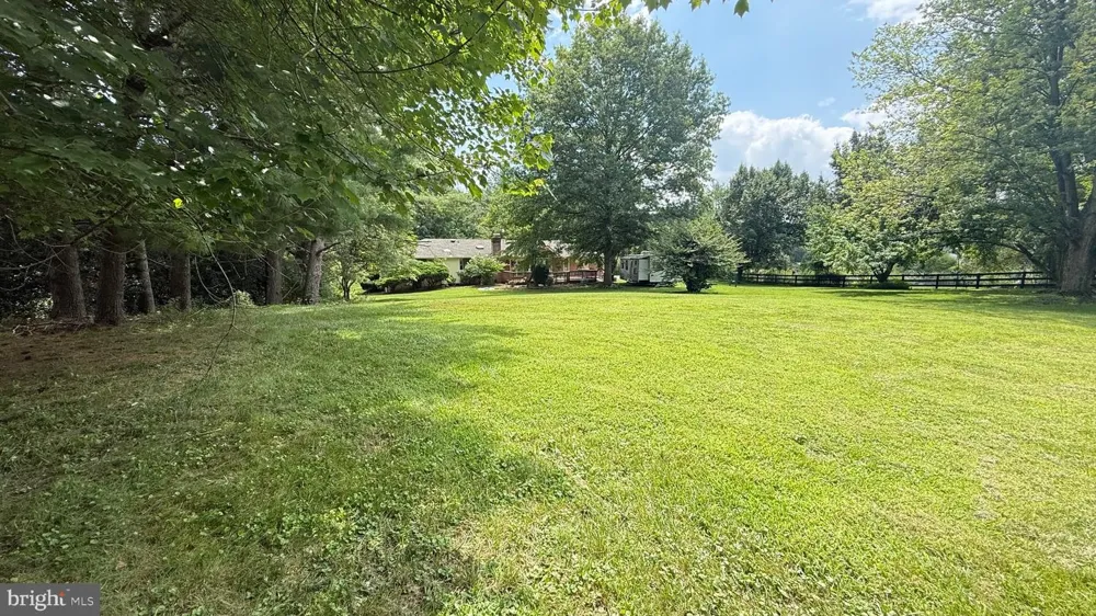 4800 MAURINE COURT Gainesville, VA 20155