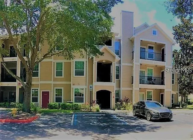 2015 ERVING CIRCLE #304 Ocoee, FL 34761