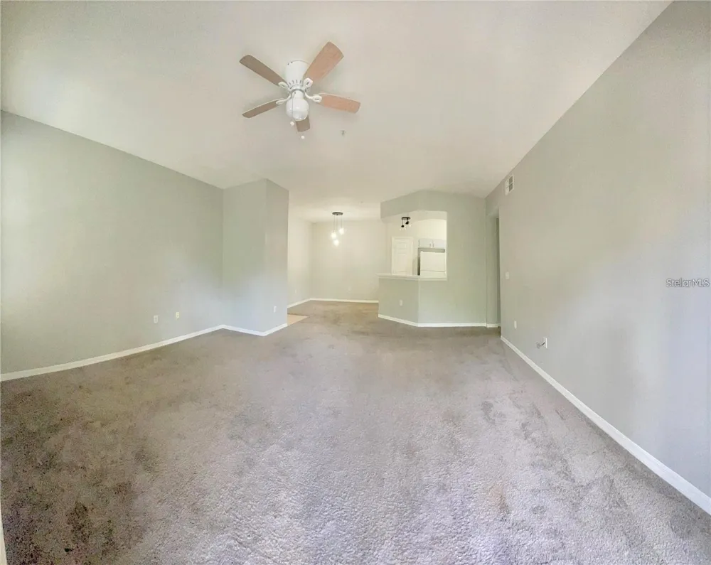 2015 ERVING CIRCLE #304 Ocoee, FL 34761