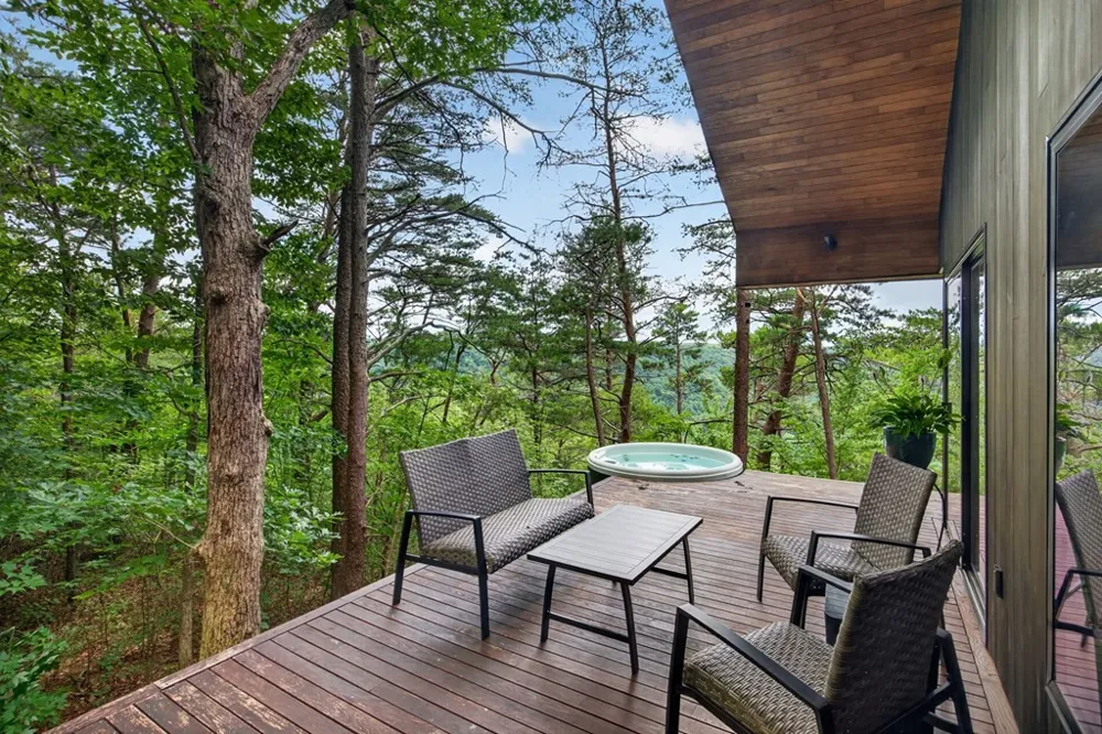 378 Parkside Ln Spencer, TN 38585