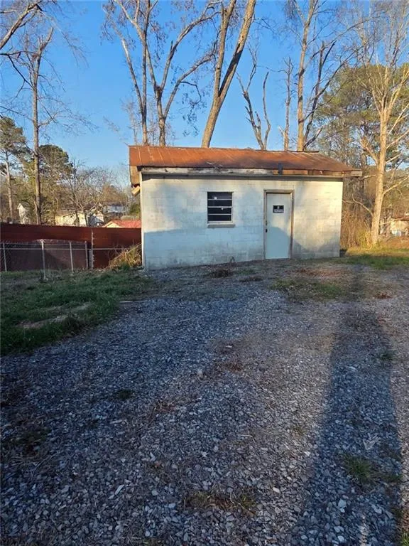 2637 Old Grade Road Dalton, GA 30721