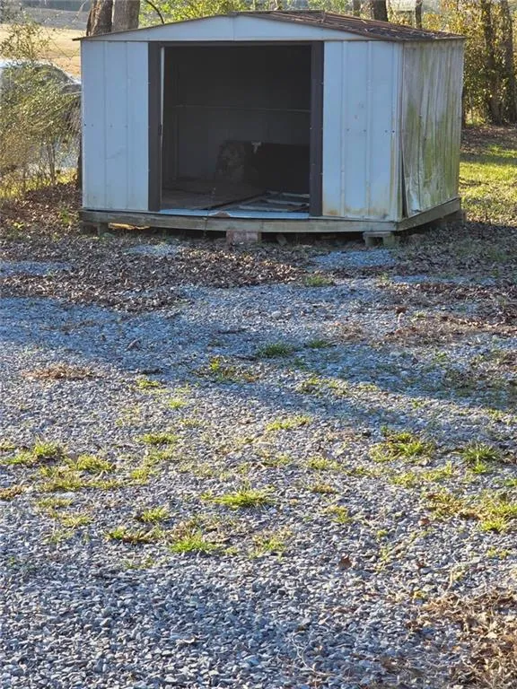 2637 Old Grade Road Dalton, GA 30721
