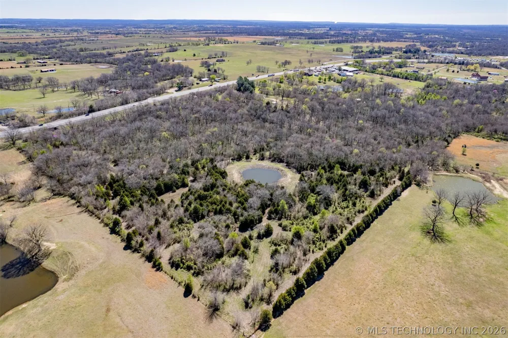 S Hwy 69 Wagoner, OK 74467