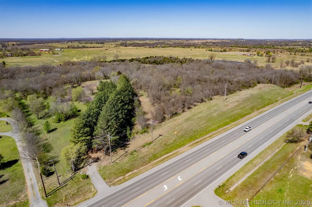 S Hwy 69 Wagoner, OK 74467