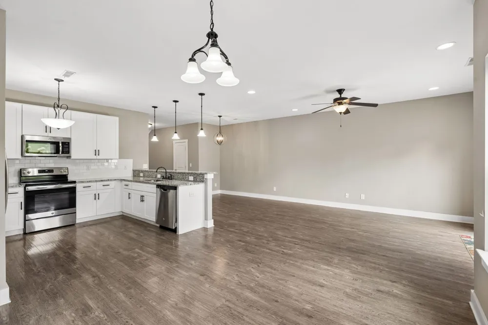 2217 Drone Way Columbia, TN 38401