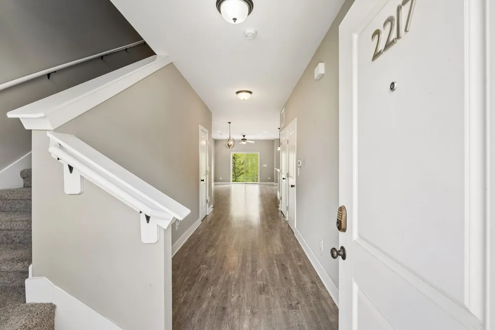 2217 Drone Way Columbia, TN 38401