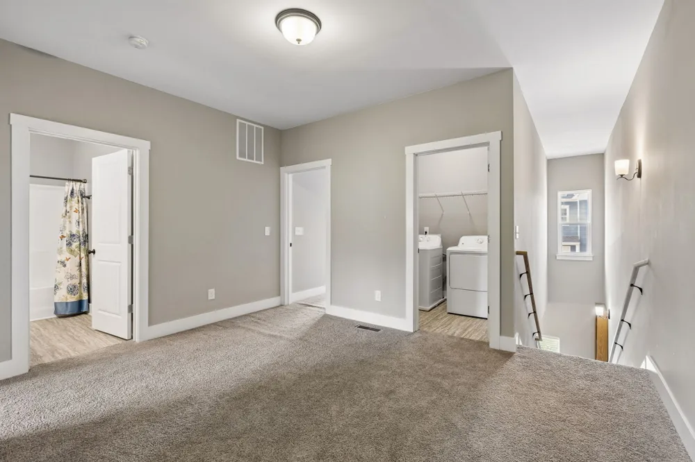 2217 Drone Way Columbia, TN 38401