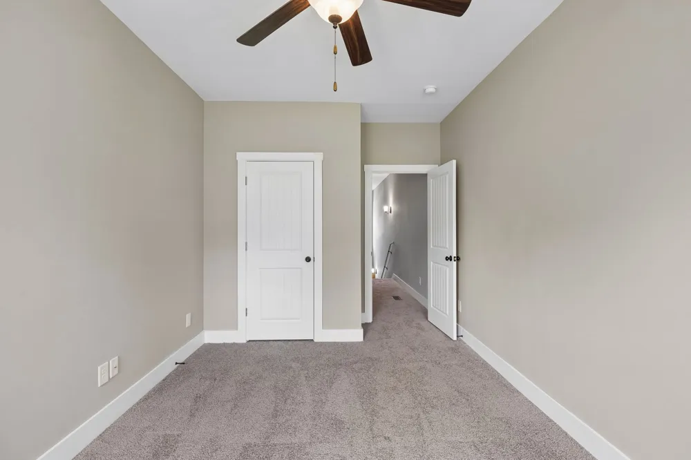 2217 Drone Way Columbia, TN 38401