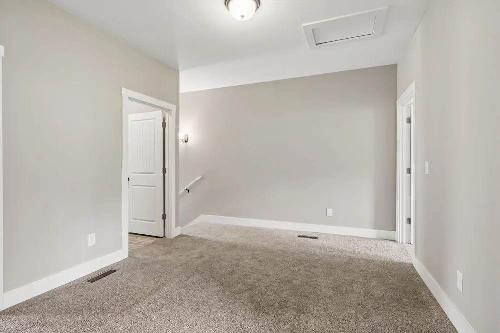 2217 Drone Way Columbia, TN 38401
