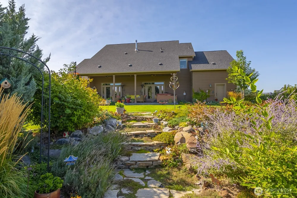 7724 Dune Lake Road SE Moses Lake, WA 98837